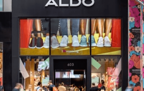 Otevírá se první volně stojící prodejna ALDO